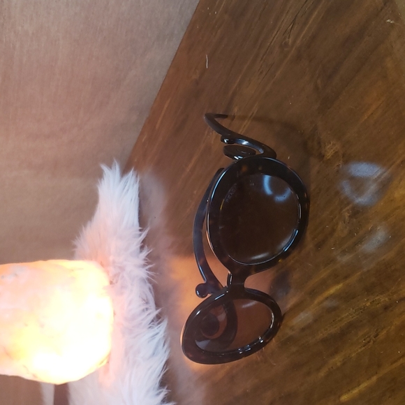 Prada Sunglasses lots of pictures , there is a scratch
